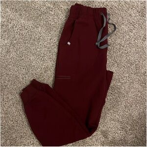 Figs Uman Relaxed Jogger Scrub Pants Burgundy